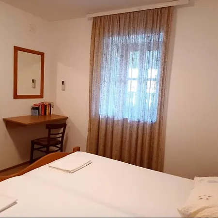 Spiaza Apartamento *